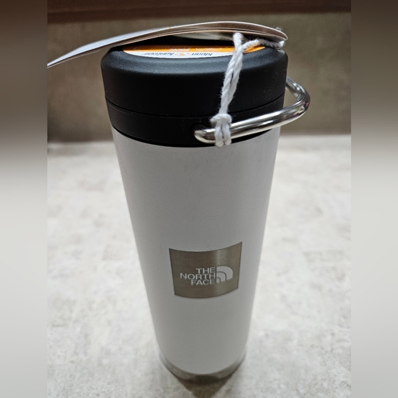 The North Face Other - The North Face White 16 Oz Klean Kanteen